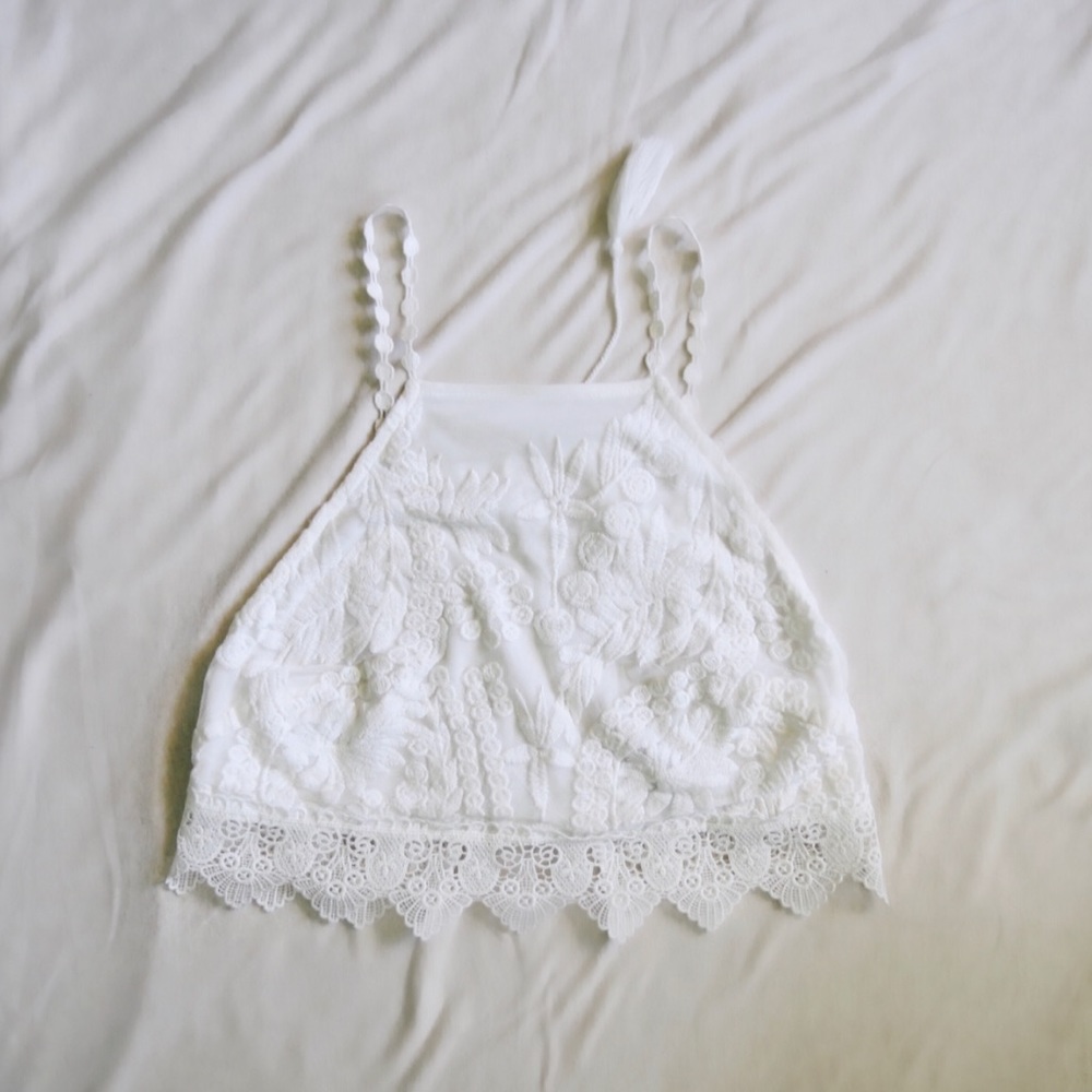 Forever 21 White Lace Crop Top